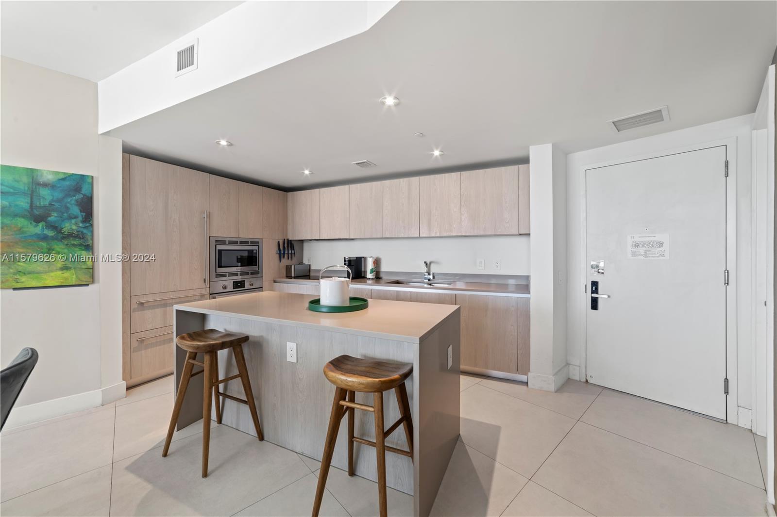 4111 SOUTH OCEAN DRIVE CO - Residential Lease