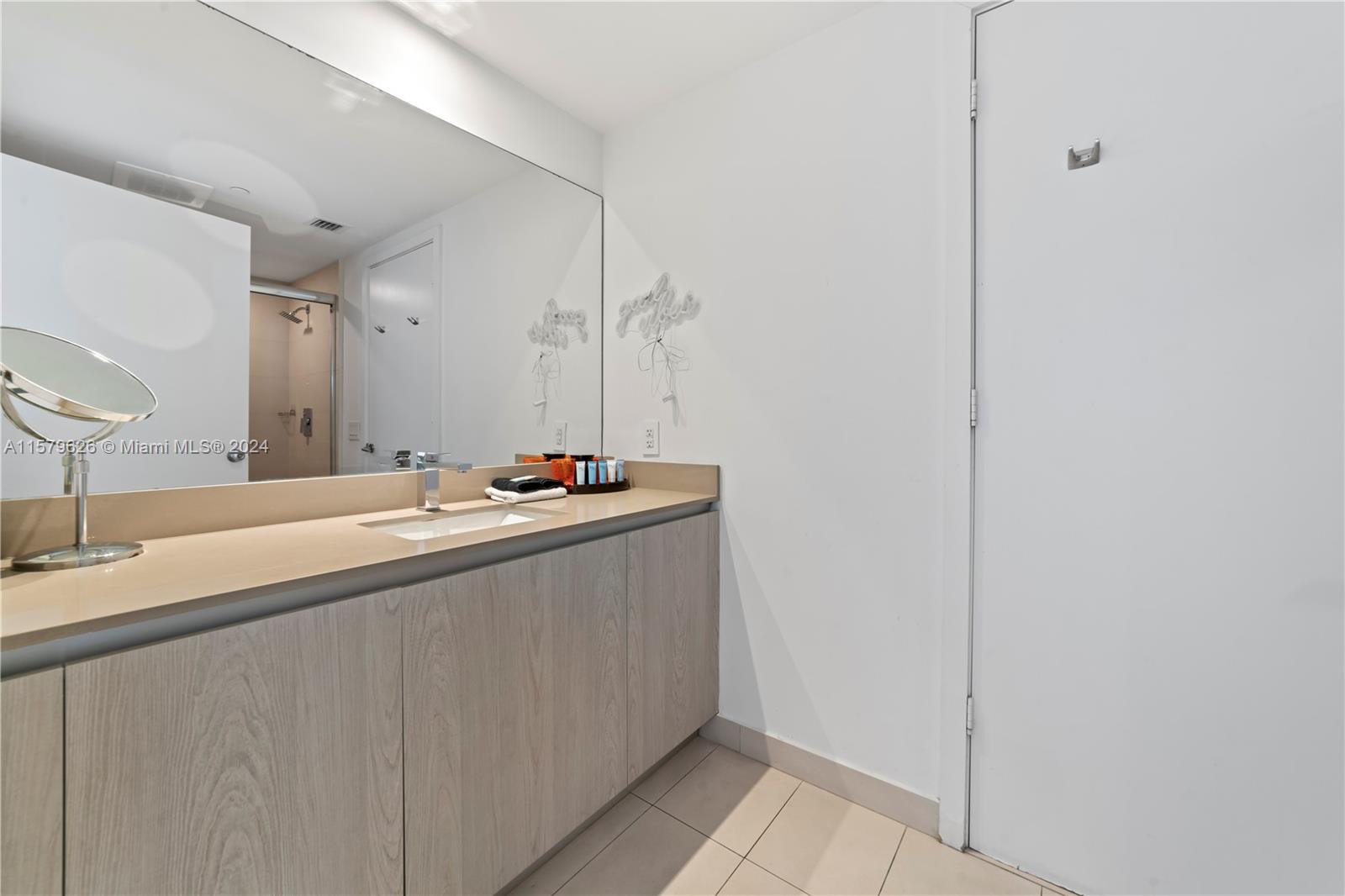 4111 SOUTH OCEAN DRIVE CO - Residential Lease