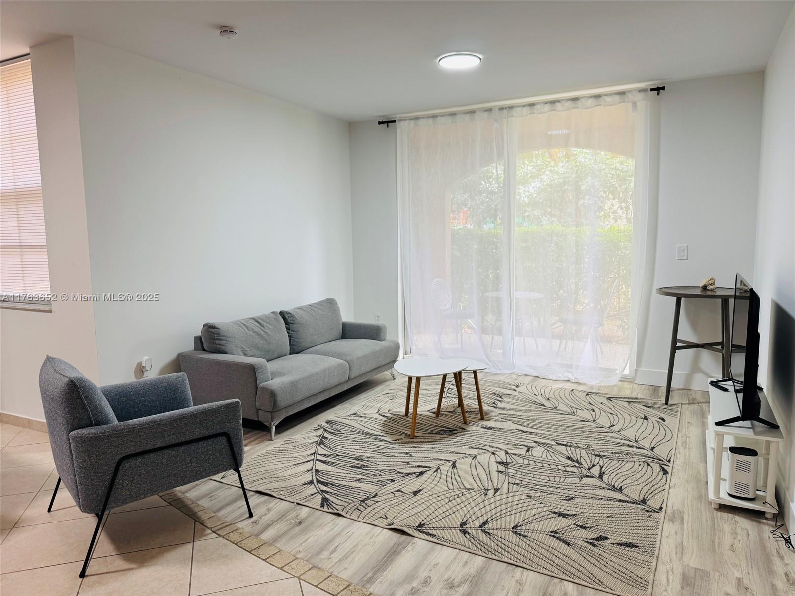 19555 E Country Club Dr 8108