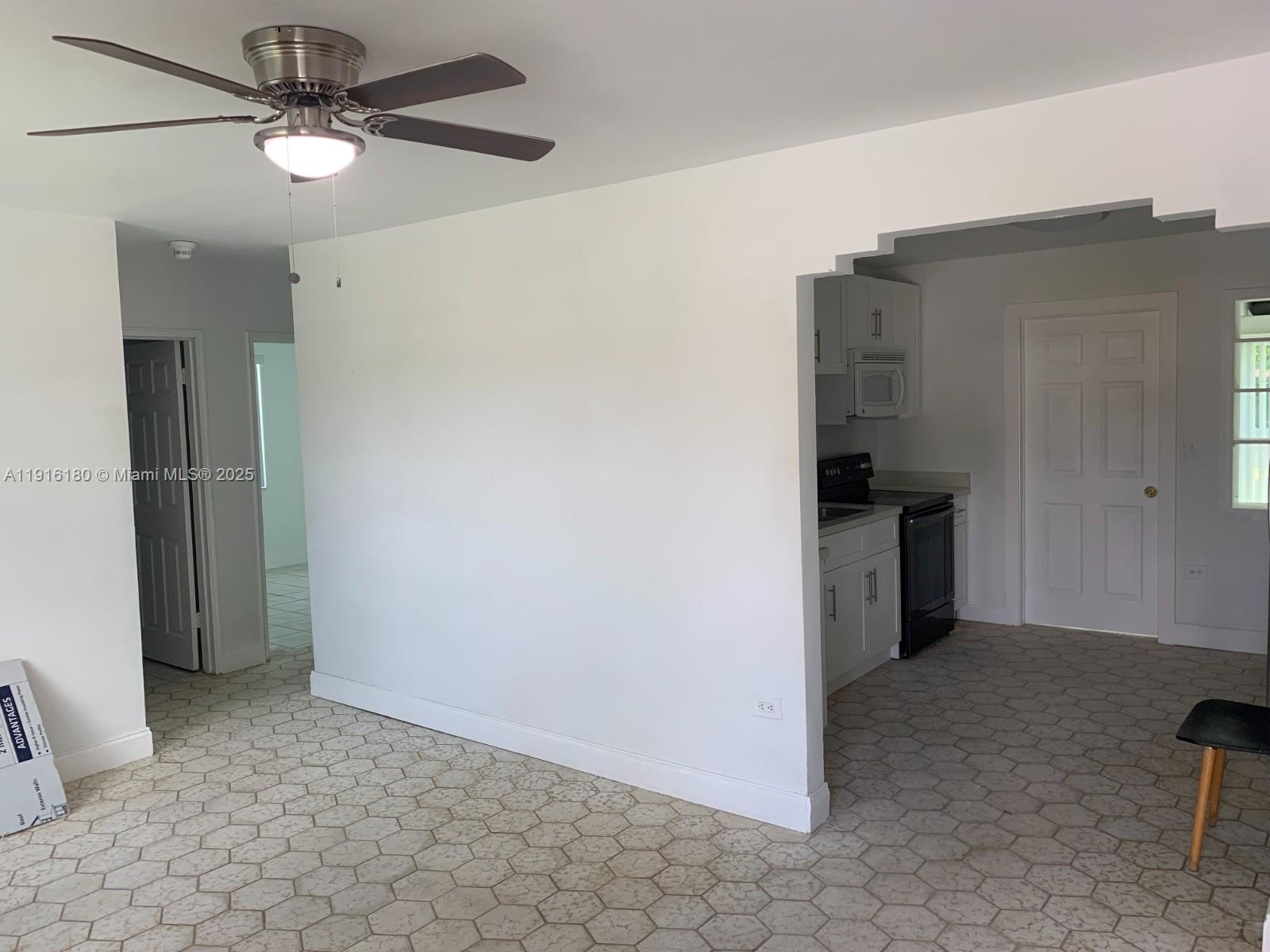 OVERBROOK SHORES NO-2 - Residential Lease