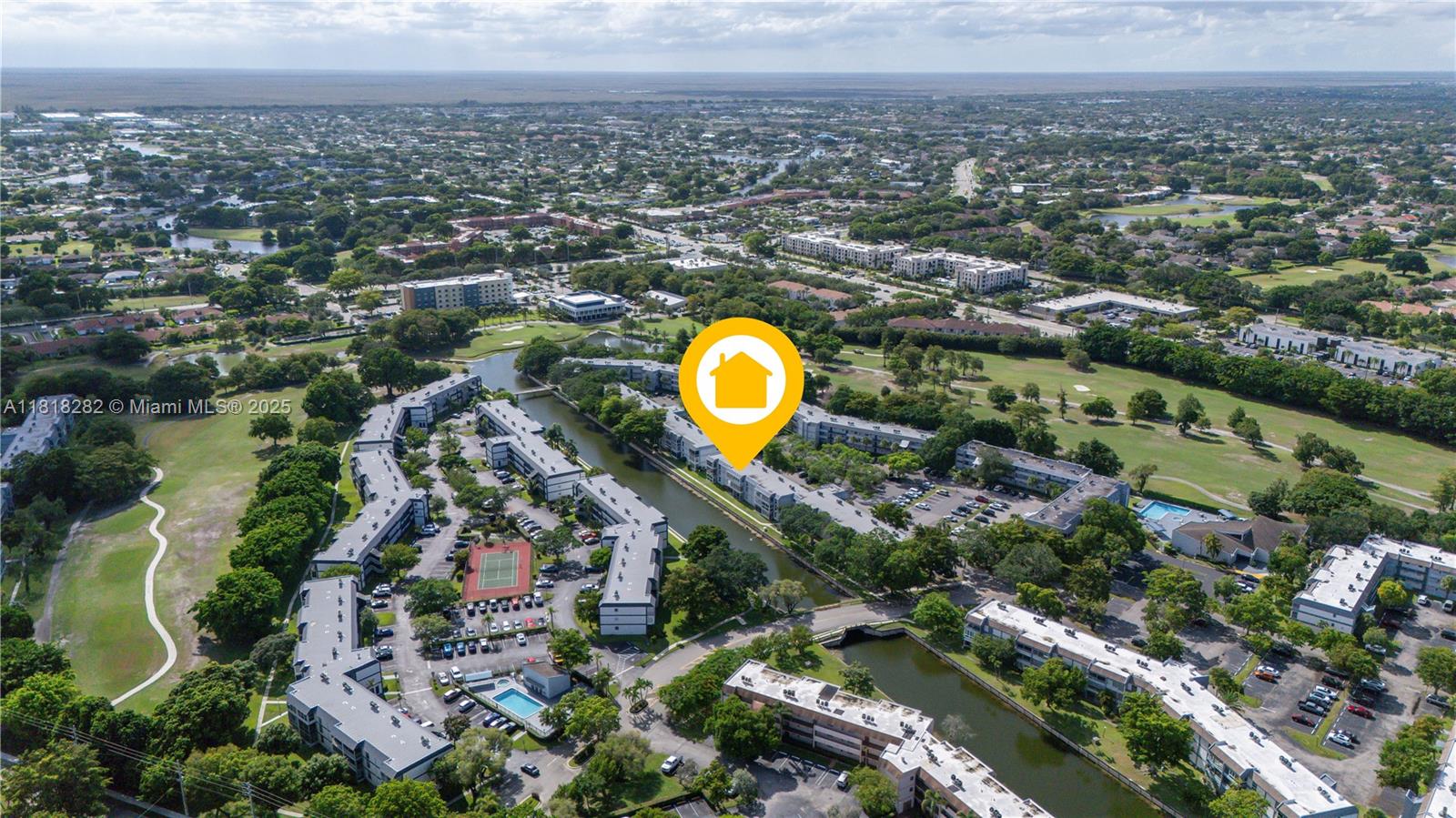 SANDS POINT CONDOMINIUM I - Residential