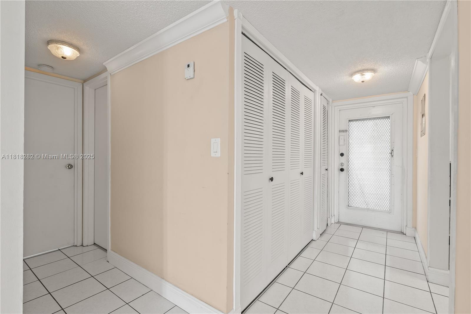 SANDS POINT CONDOMINIUM I - Residential