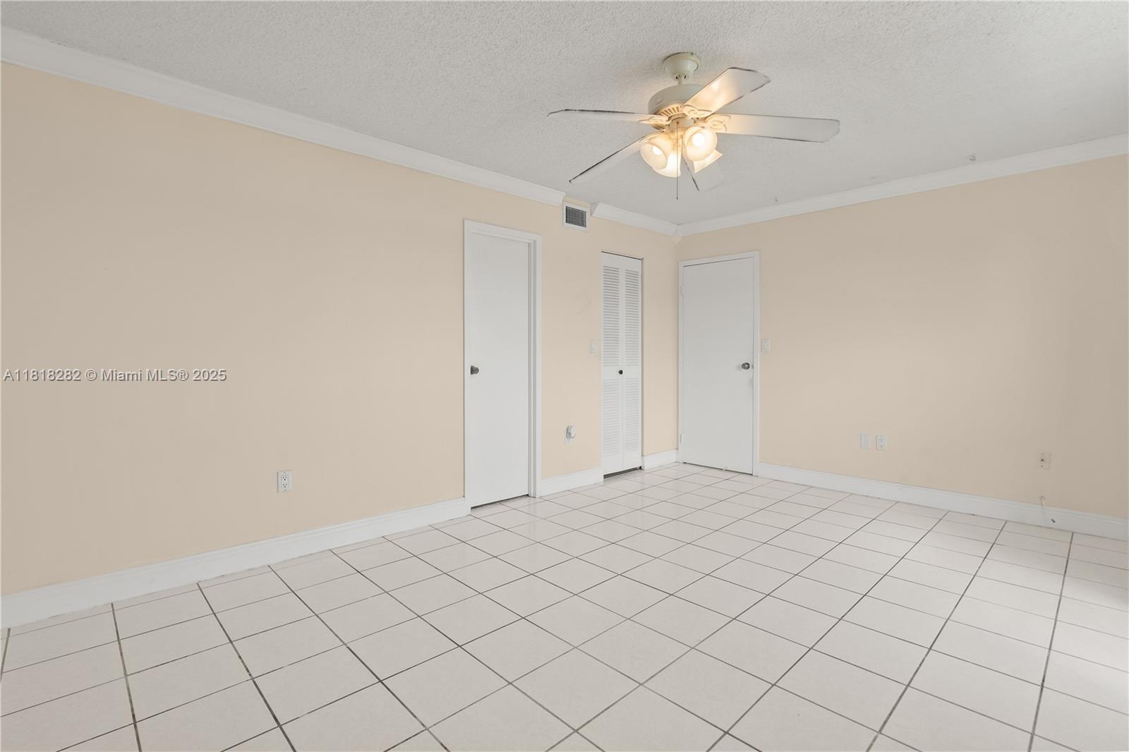 SANDS POINT CONDOMINIUM I - Residential