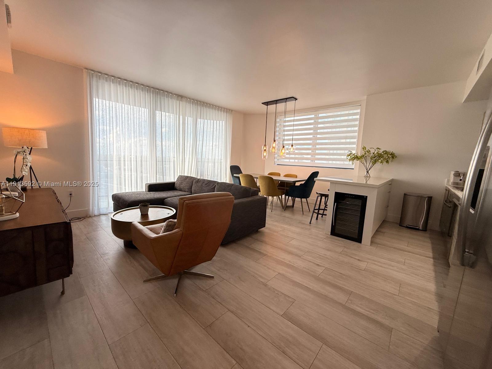 3401 MIDTOWN CONDO - Residential Lease