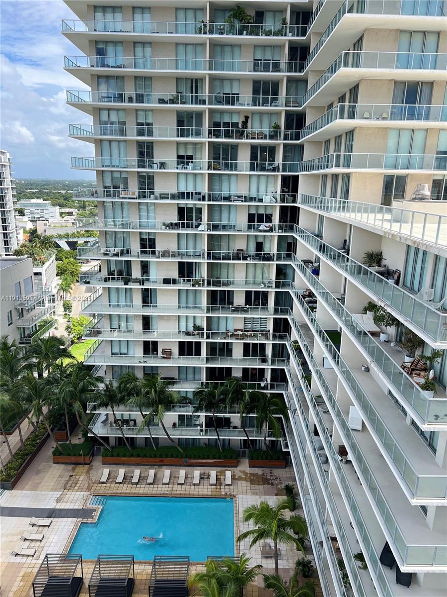 3401 MIDTOWN CONDO - Residential Lease