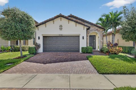 5316 NW 48th Ln Tamarac FL 33319