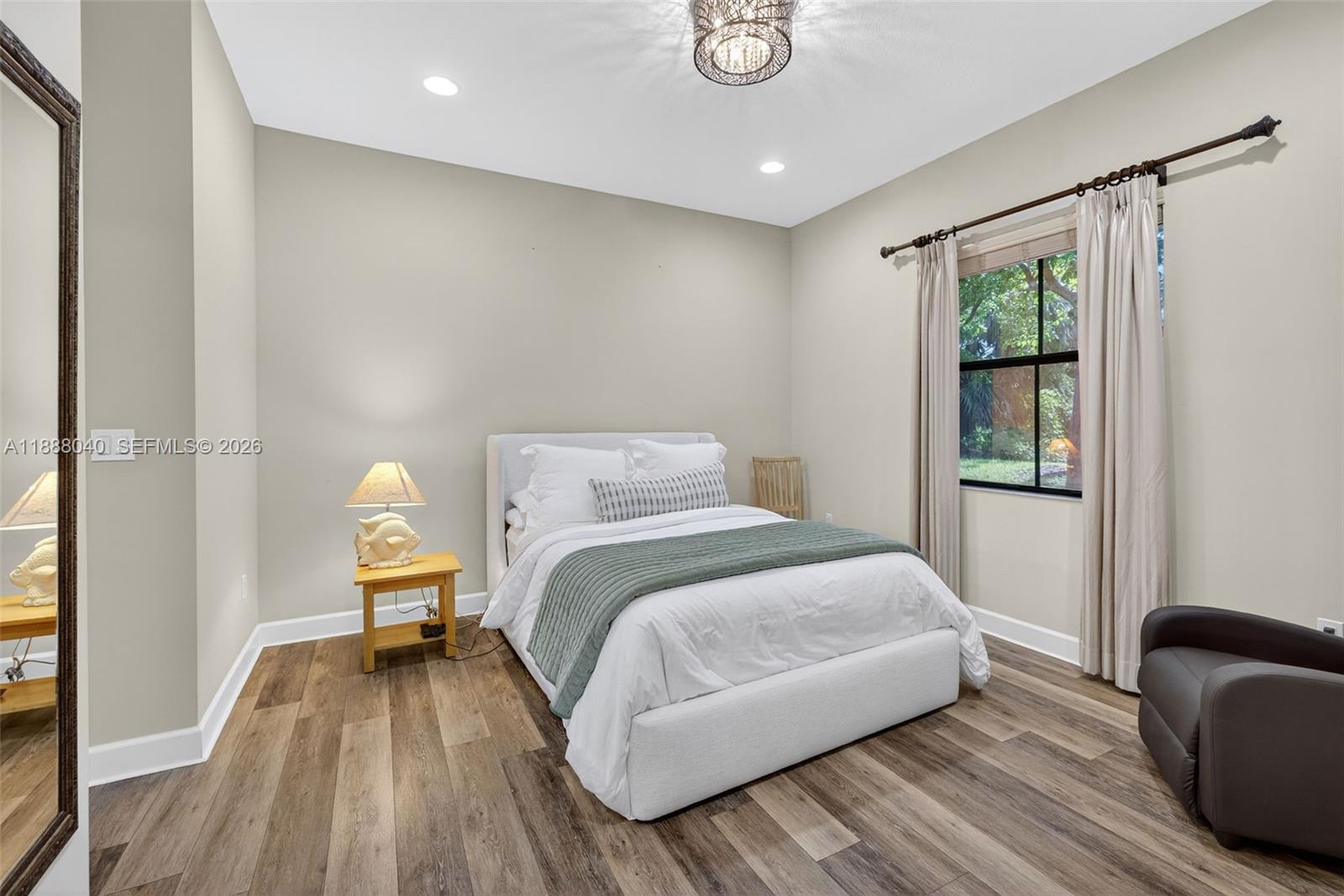 MANOR PARC - Residential