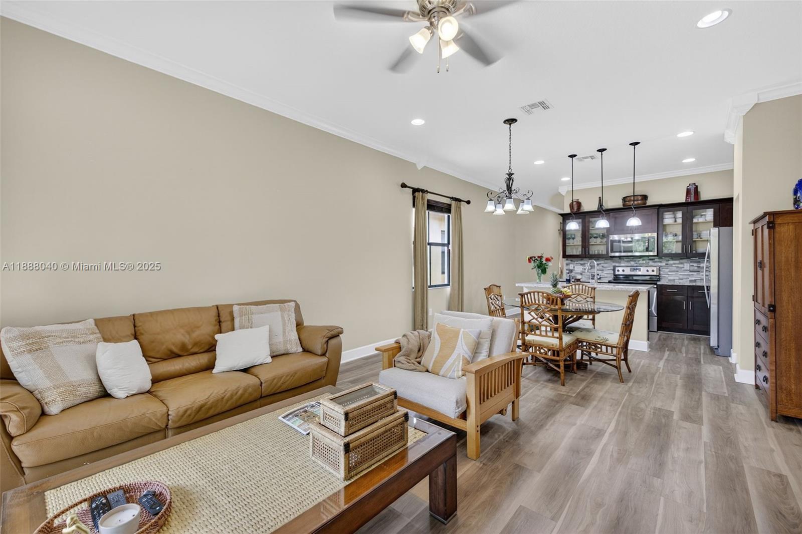 CENTRAL PARC SOUTH - Residential