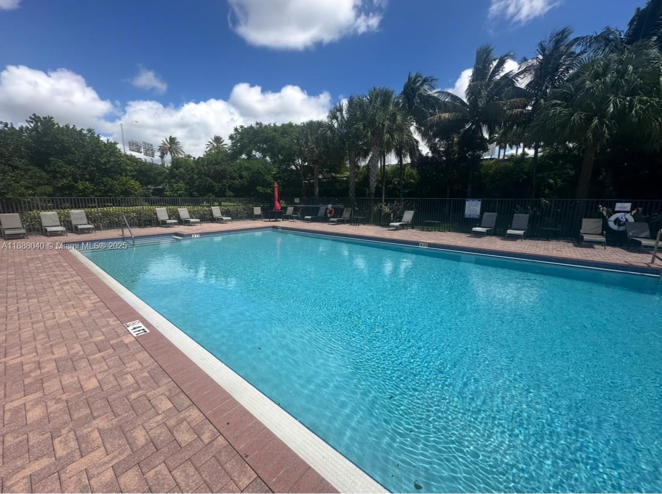 CENTRAL PARC SOUTH - Residential