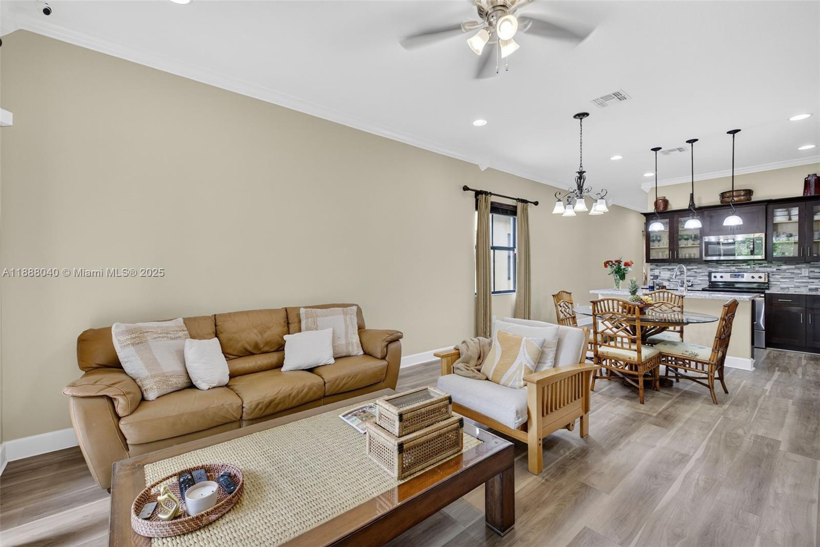 CENTRAL PARC SOUTH - Residential
