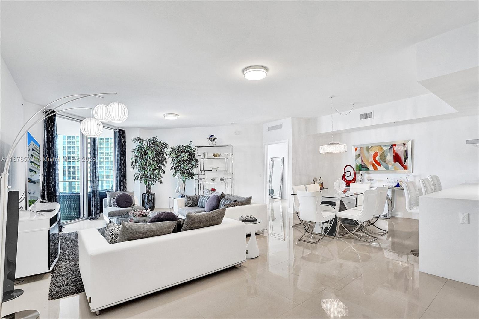 MARINA PALMS RESIDENCES N - Residential