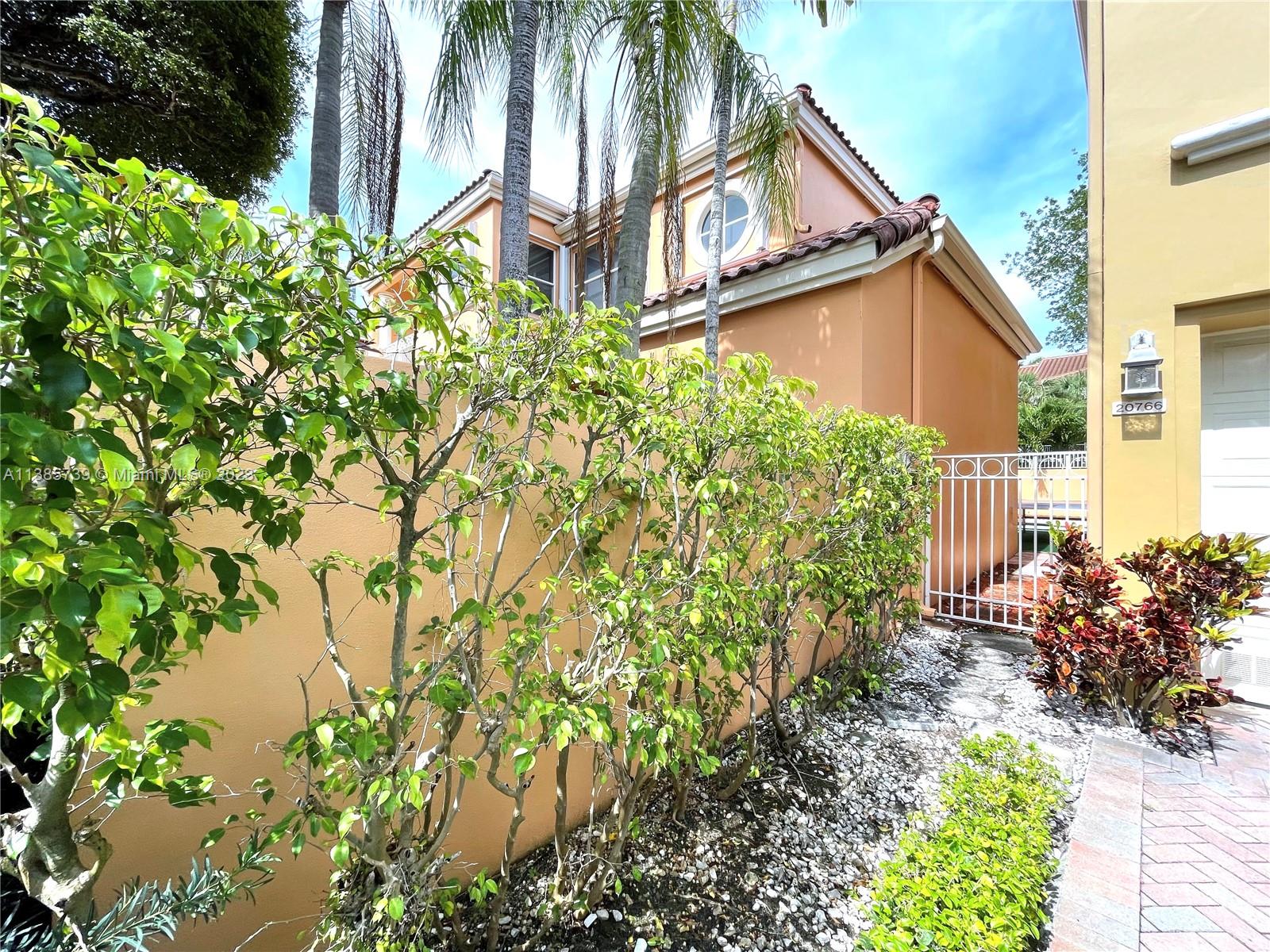 Island Way - Residential
