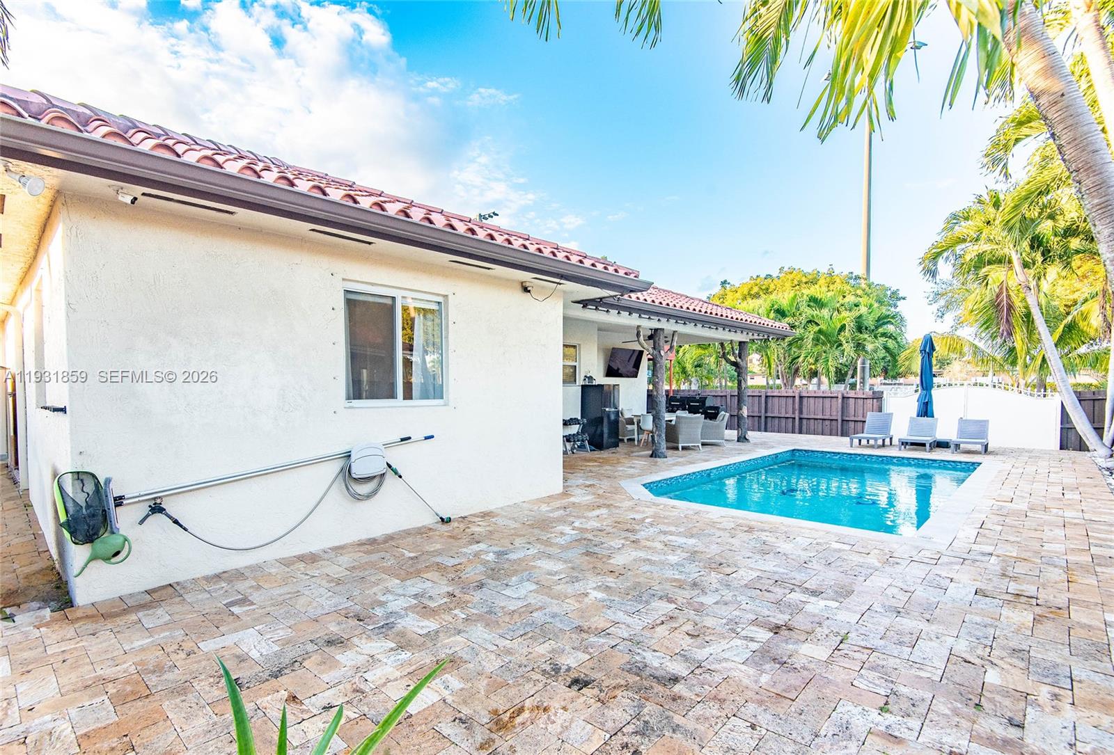 NUCED PLACE - Residential