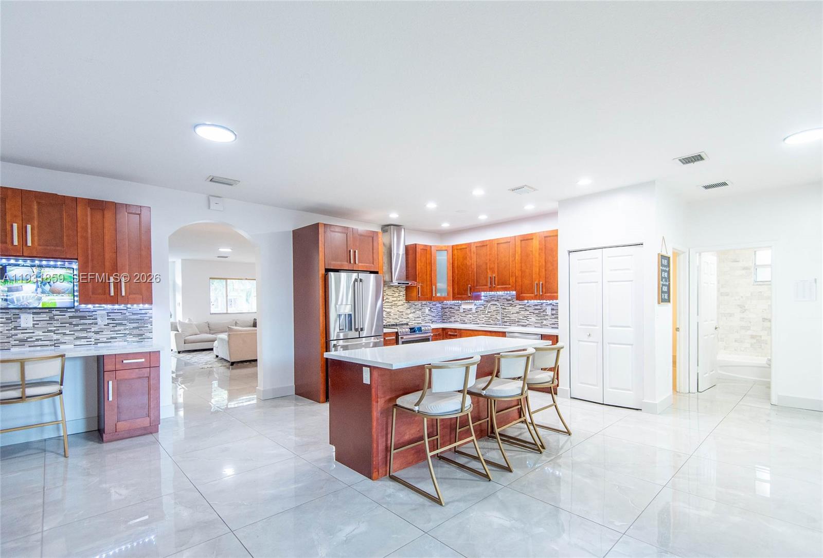 NUCED PLACE - Residential