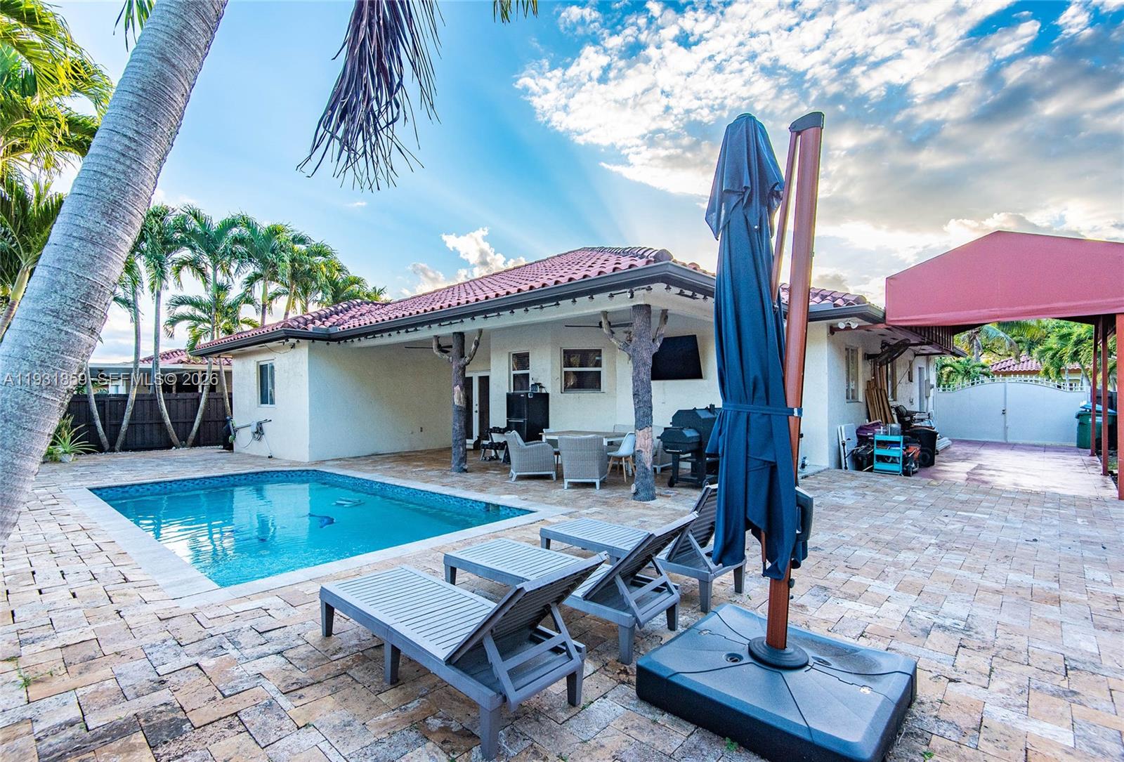 NUCED PLACE - Residential