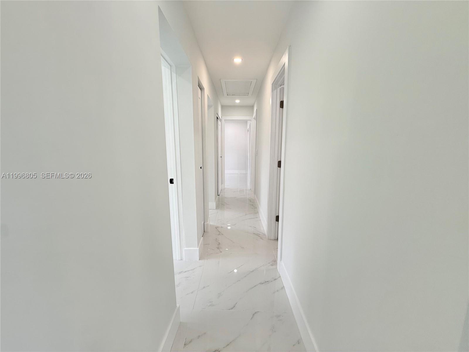 EARLINGTON HEIGHTS - Residential