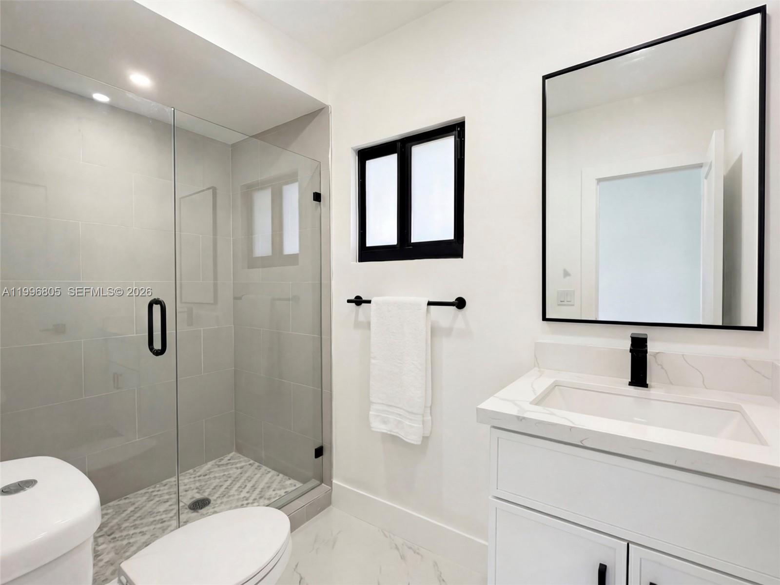 EARLINGTON HEIGHTS - Residential