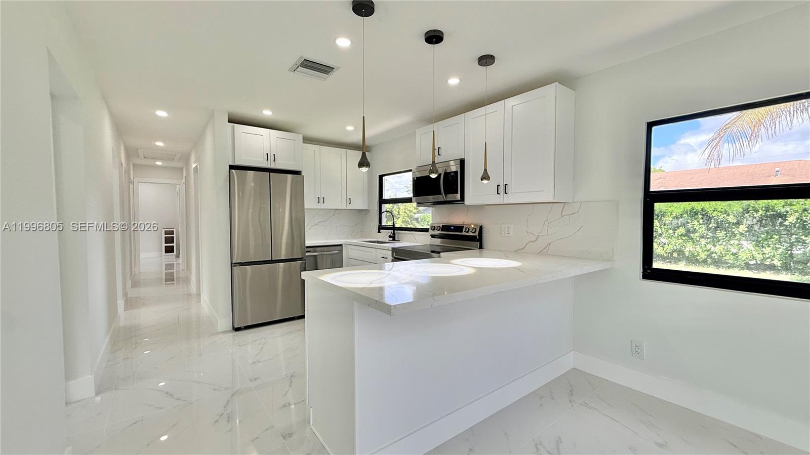 EARLINGTON HEIGHTS - Residential