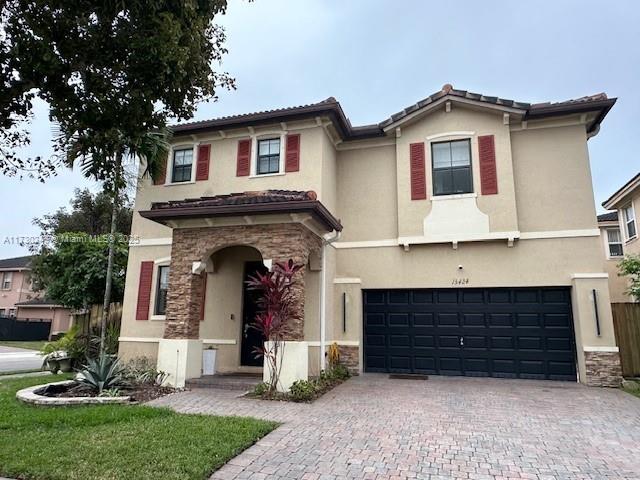 15424 Sw 116th Ter, Miami, Broward County, Florida - 5 Bedrooms  
3 Bathrooms - 