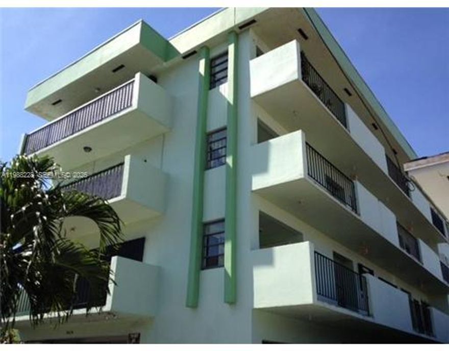 MIAMI BEACH, Top-floor residence offering exceptional privacy with only two units per floor. This spacious 2-bedroom, 2-bath condominium features a bright and open layout, washer and dryer inside the unit, and a beautiful kitchen and flooring. Enjoy a large balcony with stunning south, east, and west exposures, providing abundant natural light and breathtaking views throughout the day. One assigned parking space included. Ideally located within walking distance to the beach and restaurants, and just a short drive to South Beach and Miami International Airport!!