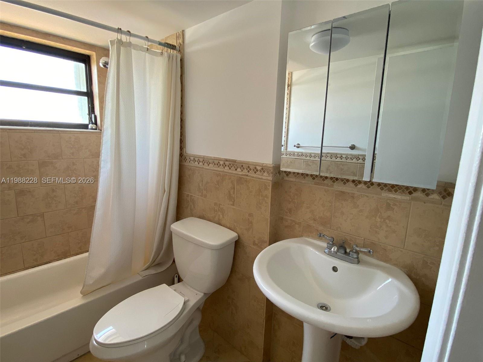 7626 BYRON CONDO - Residential Lease