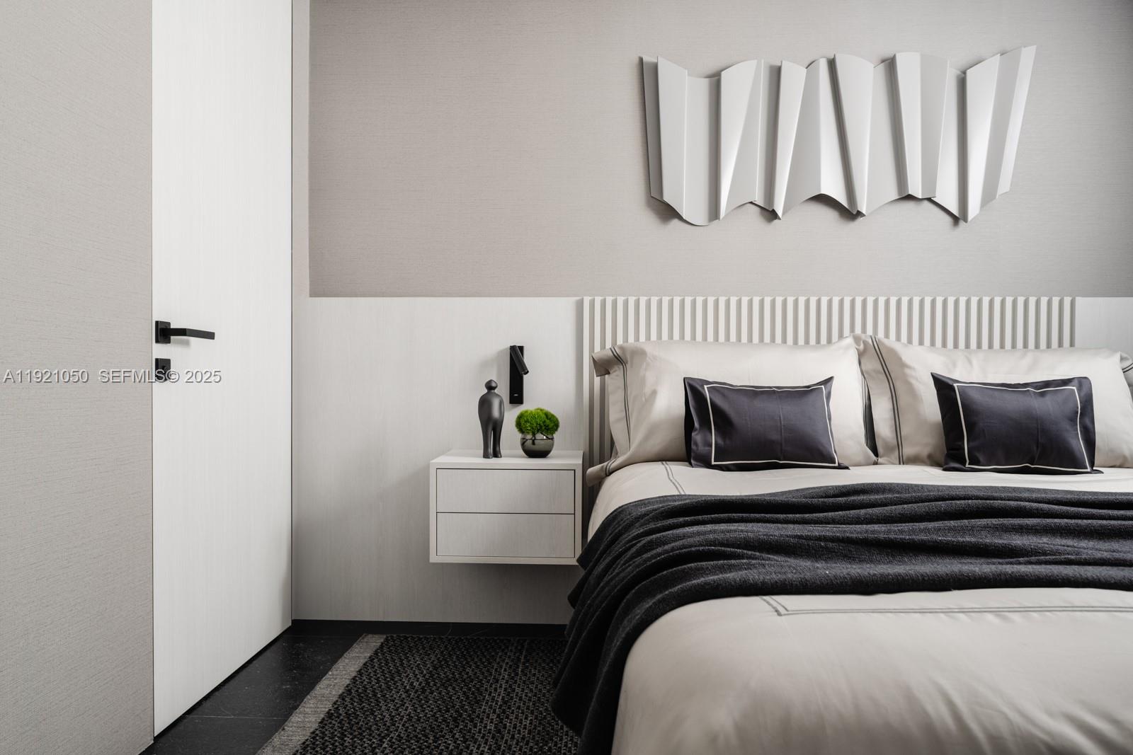 MEI CONDO - Residential