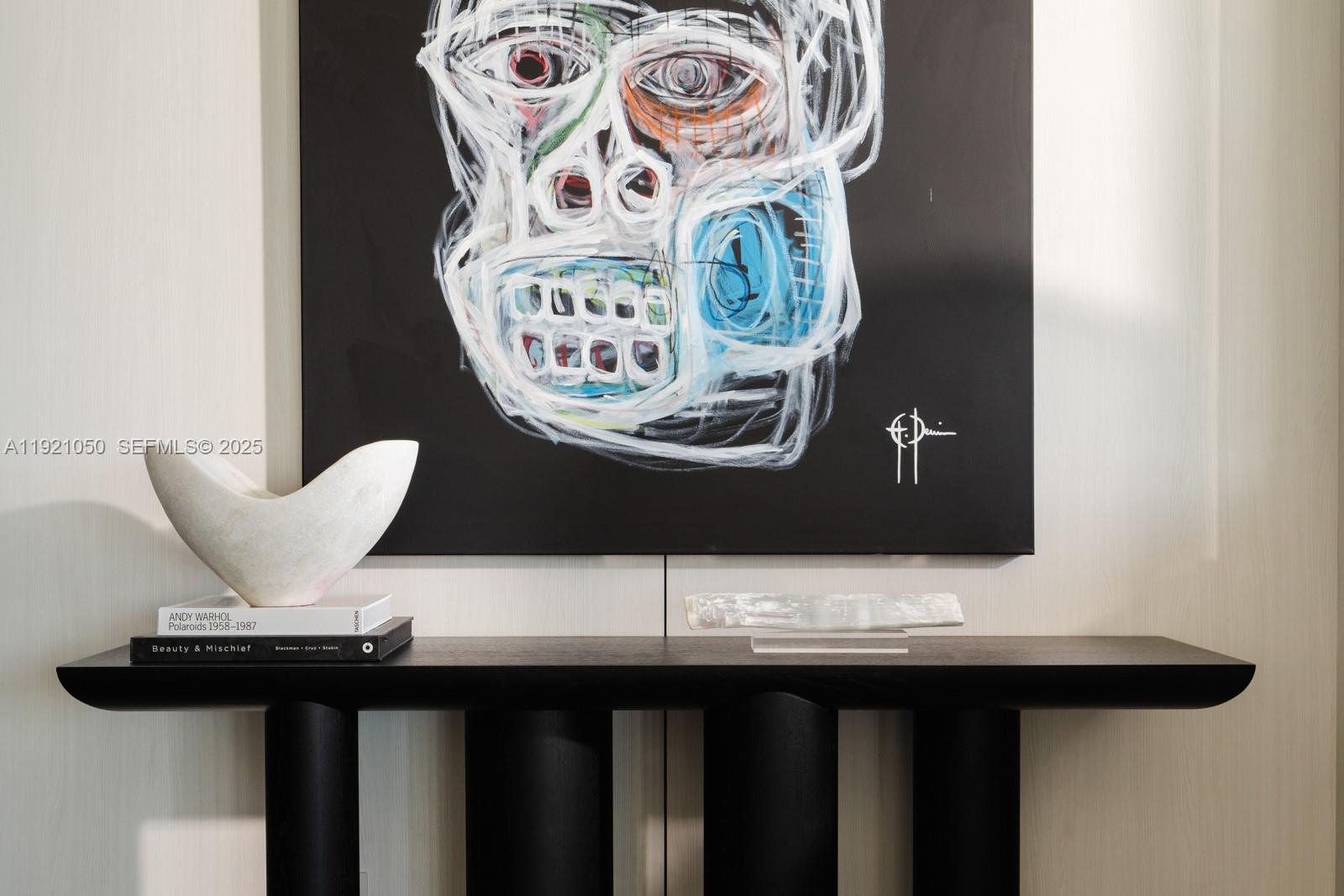 MEI CONDO - Residential