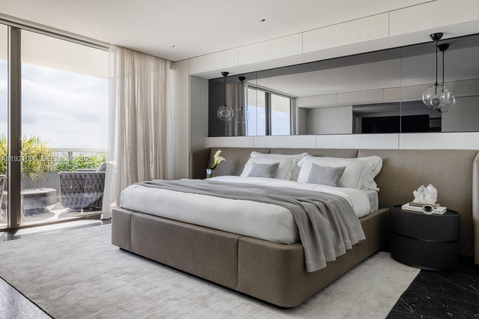 MEI CONDO - Residential