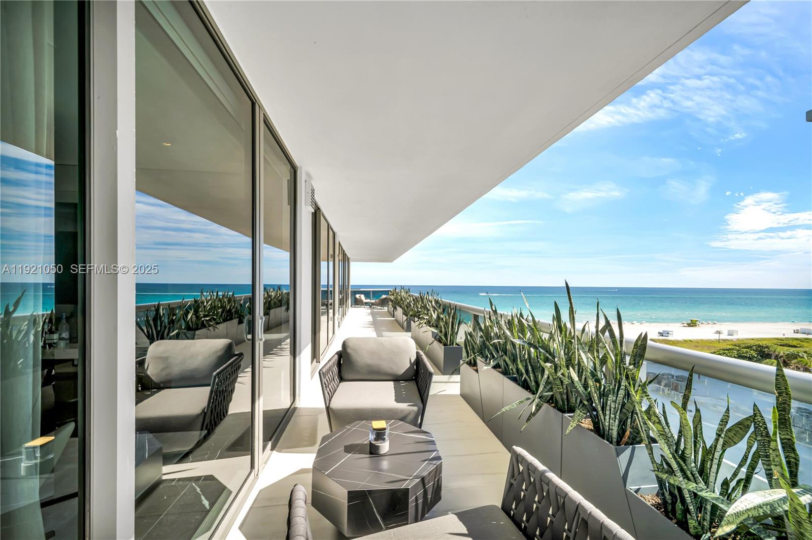 MEI CONDO - Residential