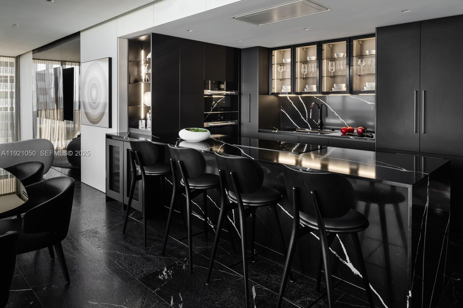 MEI CONDO - Residential