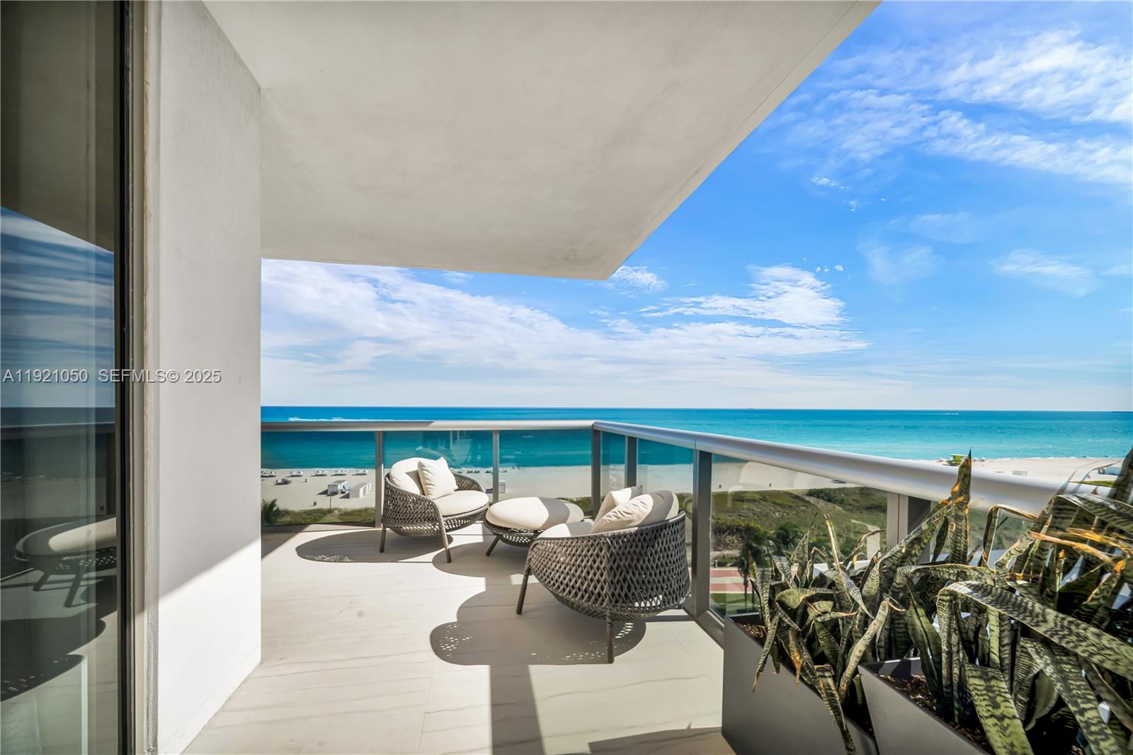 MEI CONDO - Residential