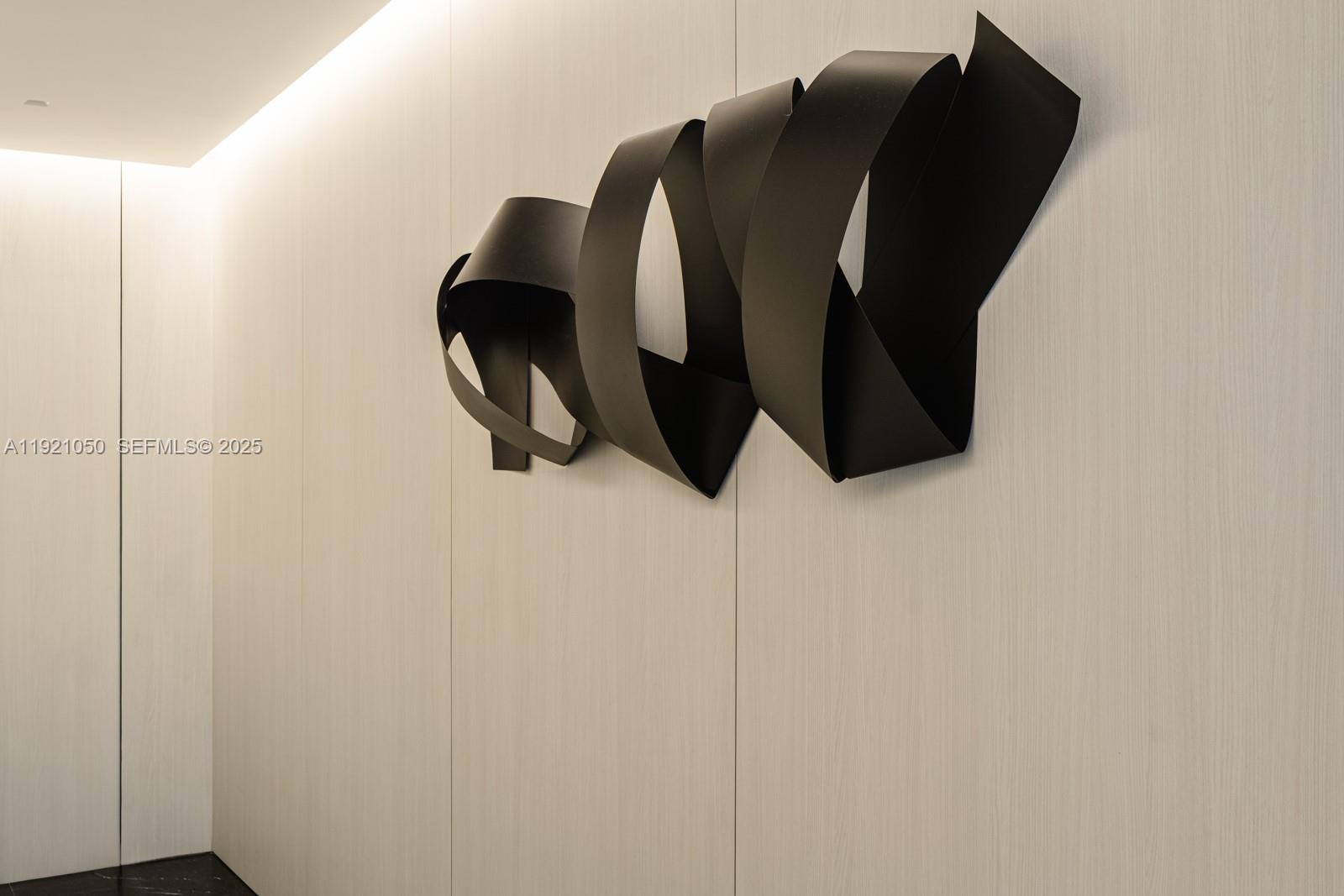 MEI CONDO - Residential