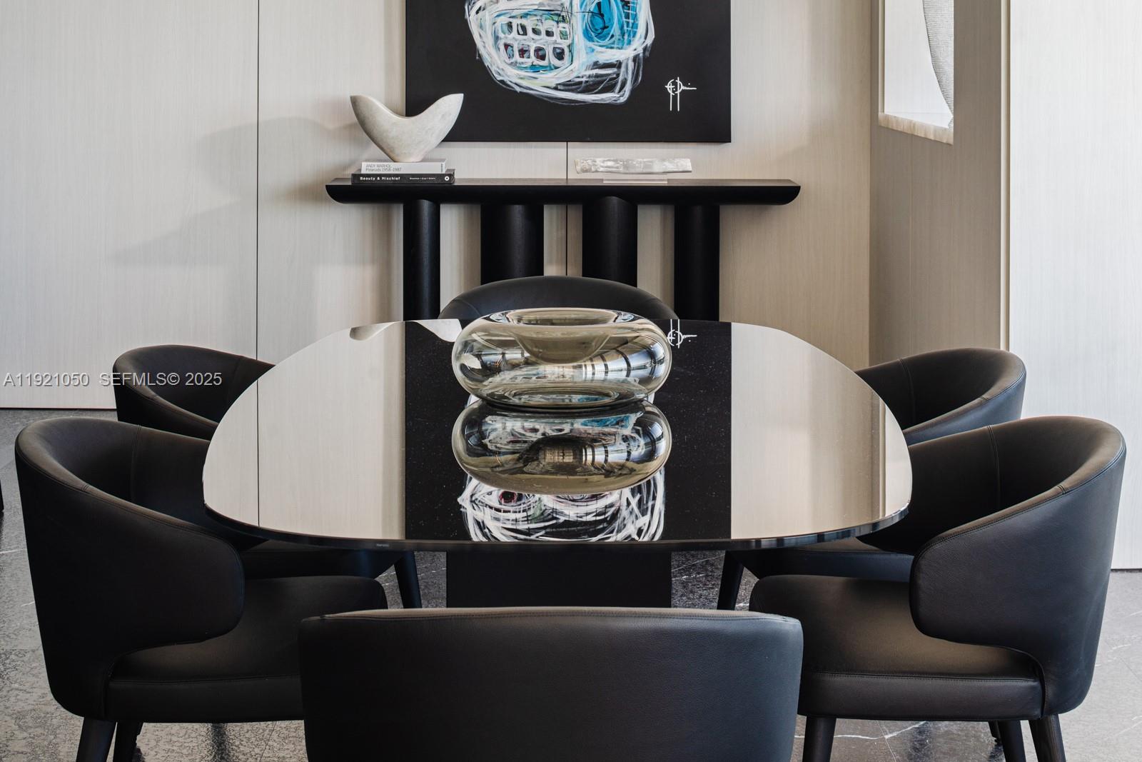 MEI CONDO - Residential