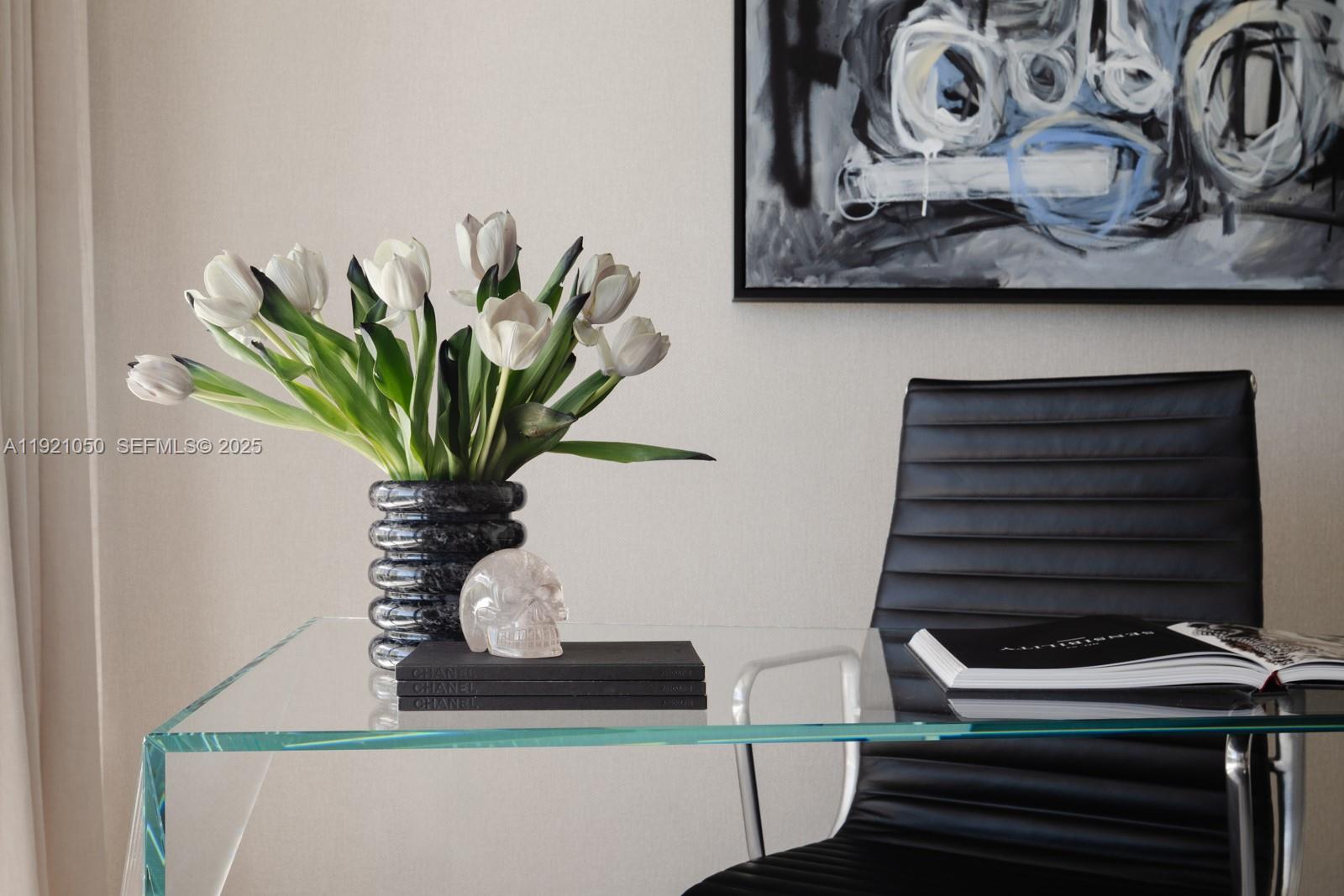 MEI CONDO - Residential