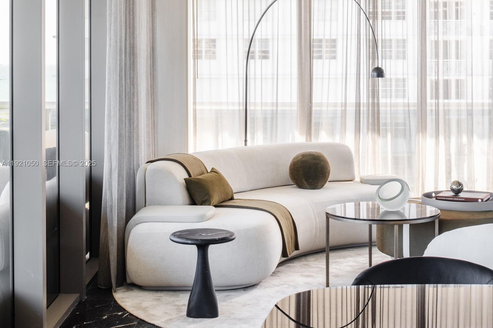 MEI CONDO - Residential