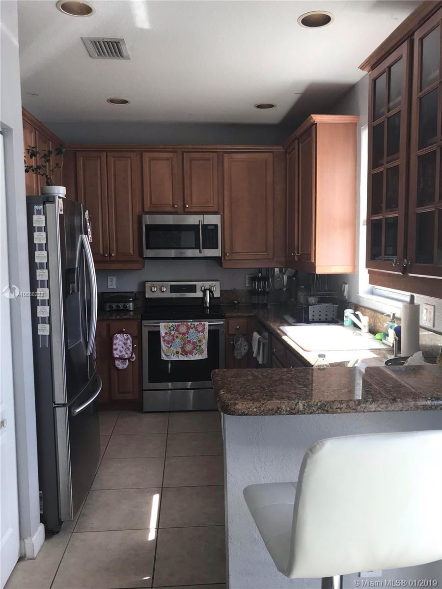 AB AT TAMIAMI TRAIL PHASE - Residential