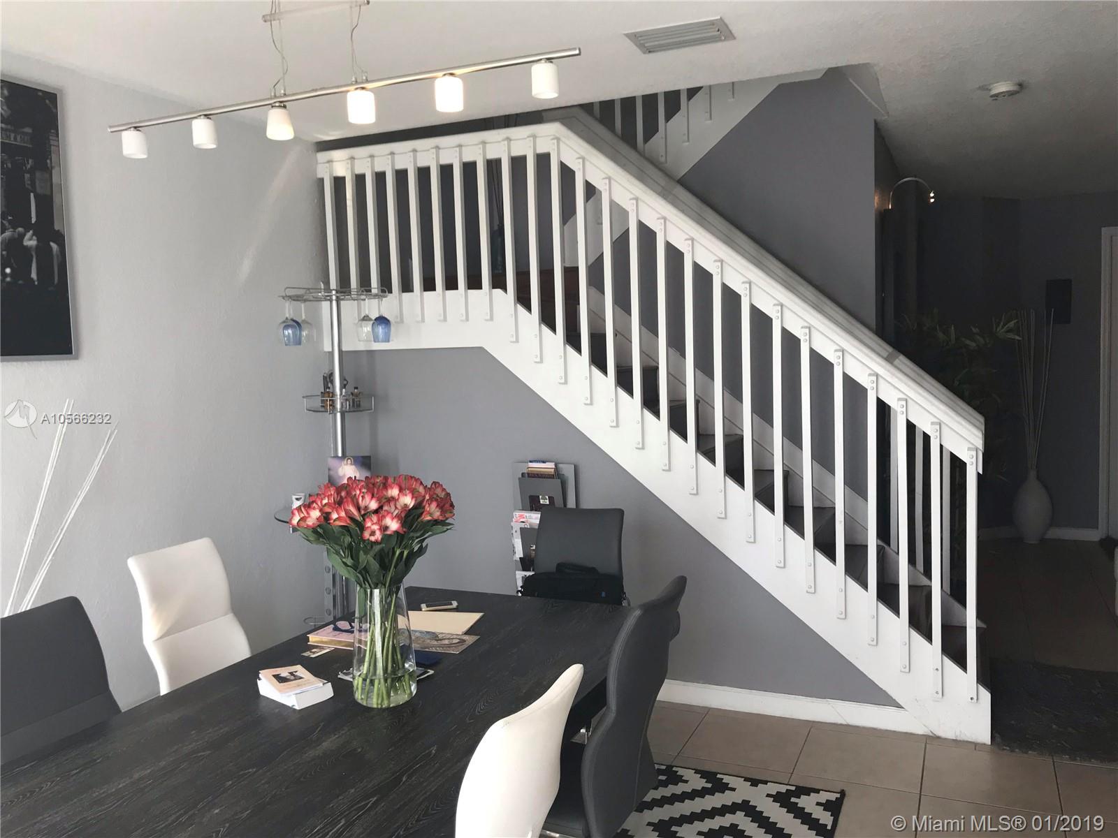 AB AT TAMIAMI TRAIL PHASE - Residential