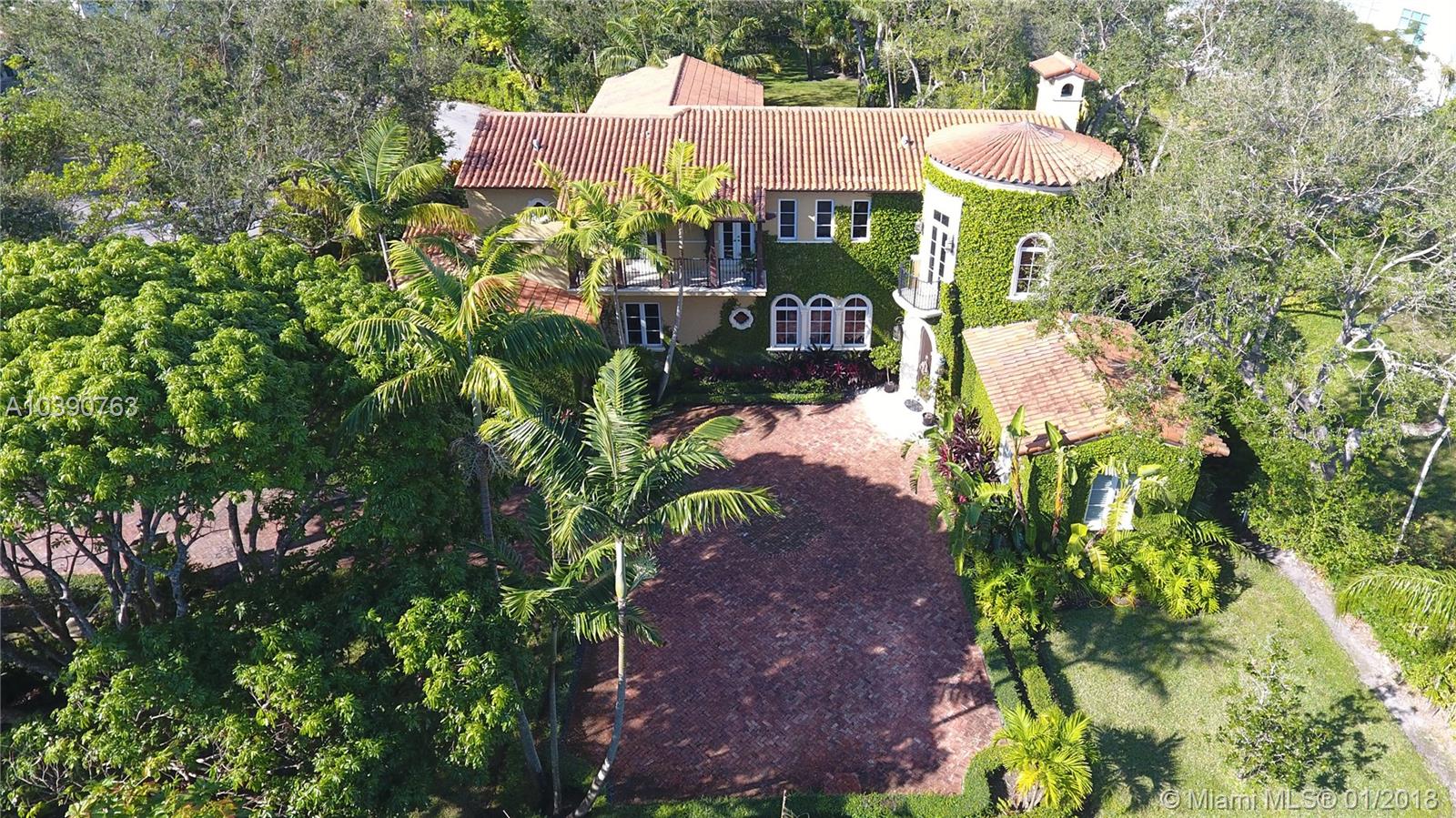 STEVE HESSENS ROYAL PALM - Residential