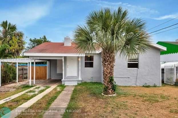 Charming 3 bedroom, one bathroom. Property includes a lovely gated area. Conveniently located close to all major highways, airport, shopping, restaurants and much more.