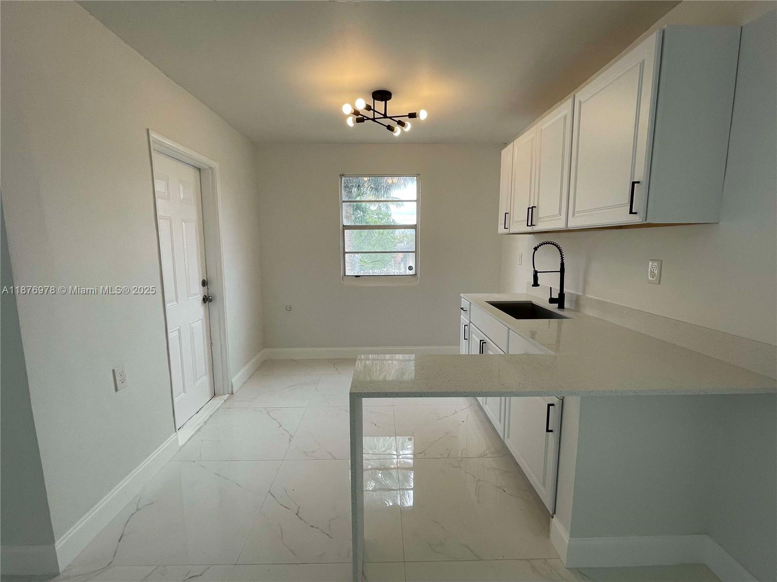 PINEMOUNT - Residential