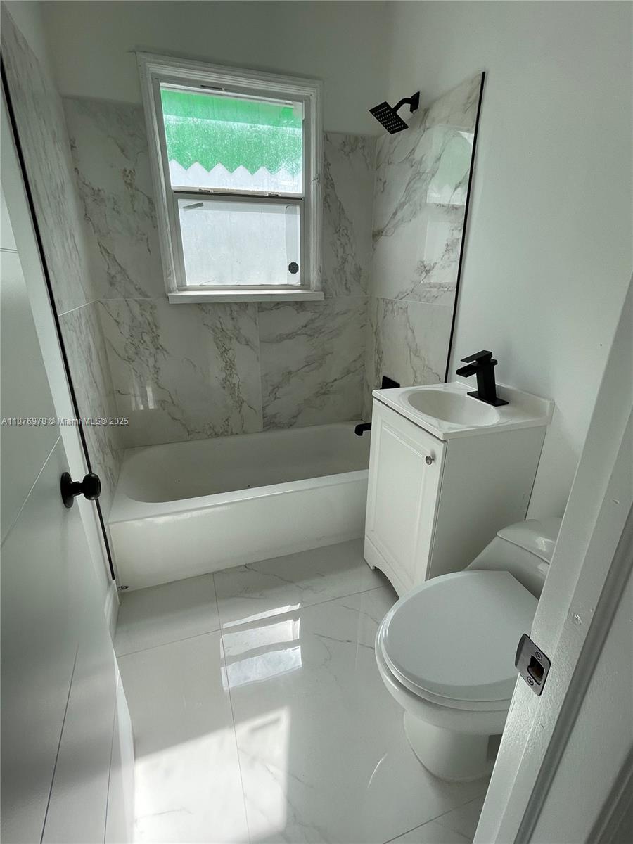 PINEMOUNT - Residential