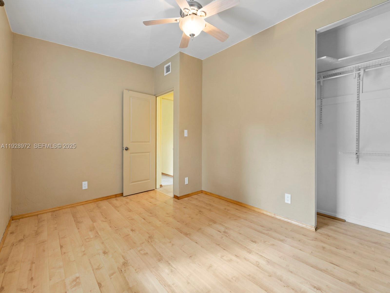 WOODLAND PARK AMD PLAT - Residential