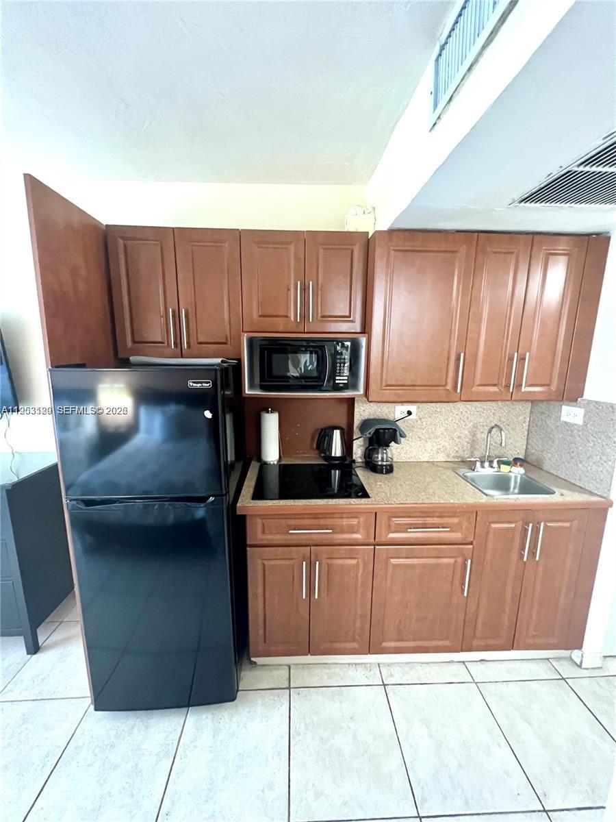 THE AVENTURA BEACH CLUB C - Residential