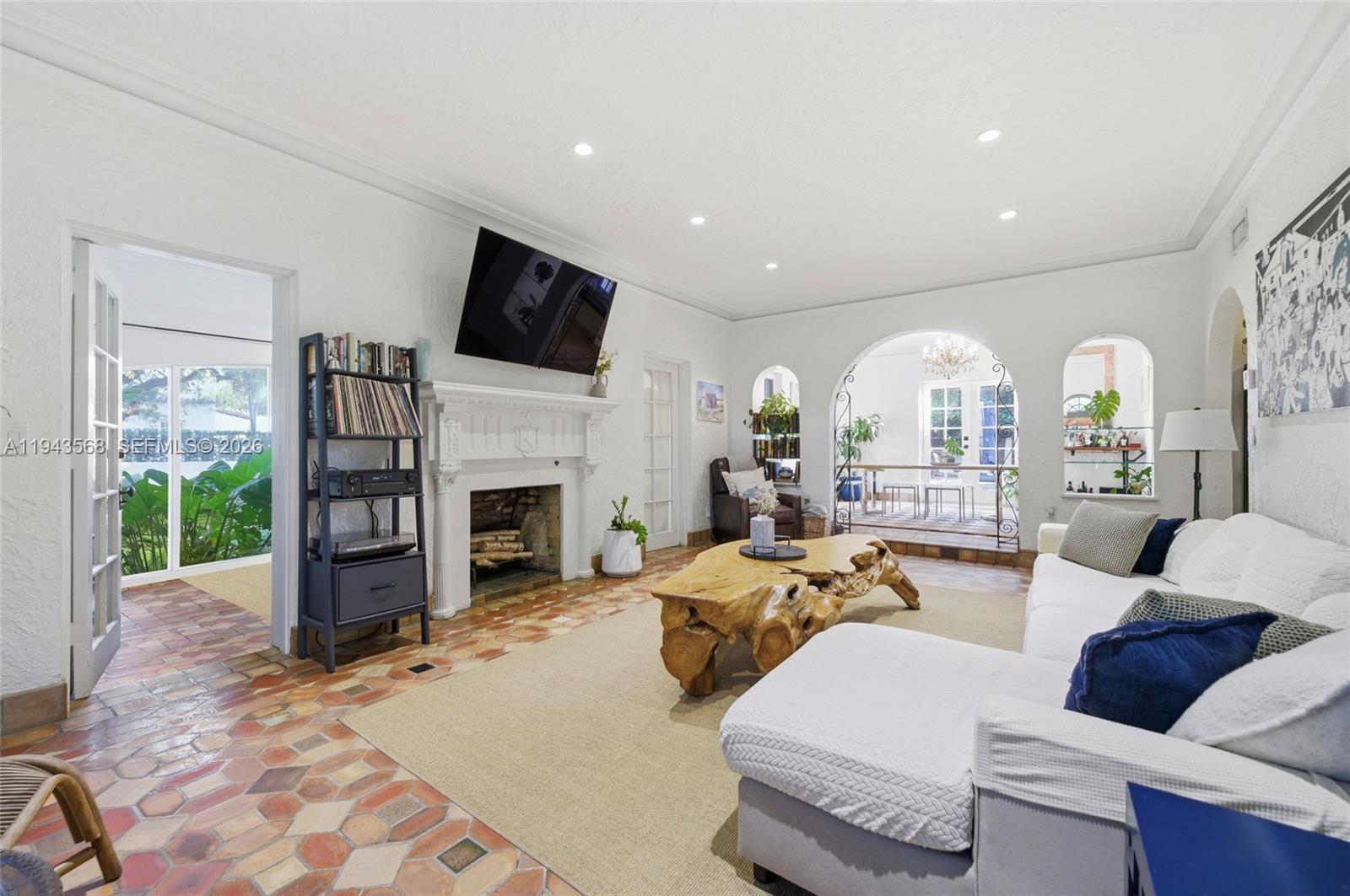 CORAL GABLES SEC E - Residential