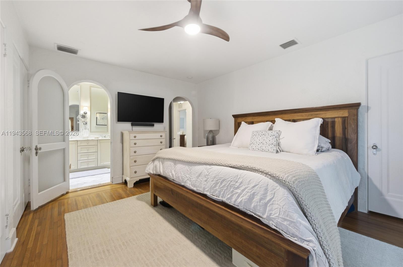 CORAL GABLES SEC E - Residential