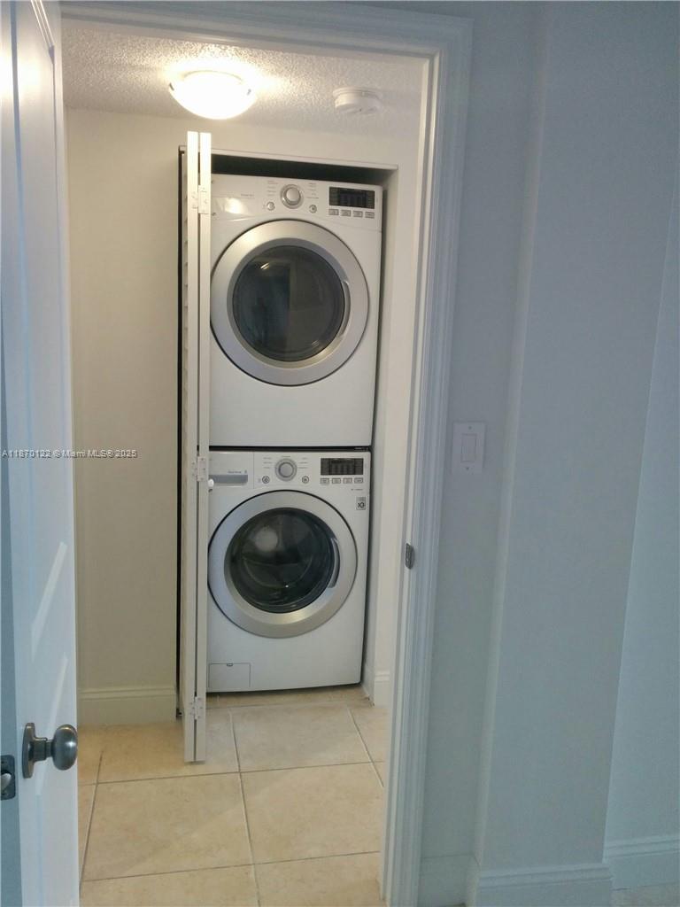 VERABELLA FALLS CONDO - Residential