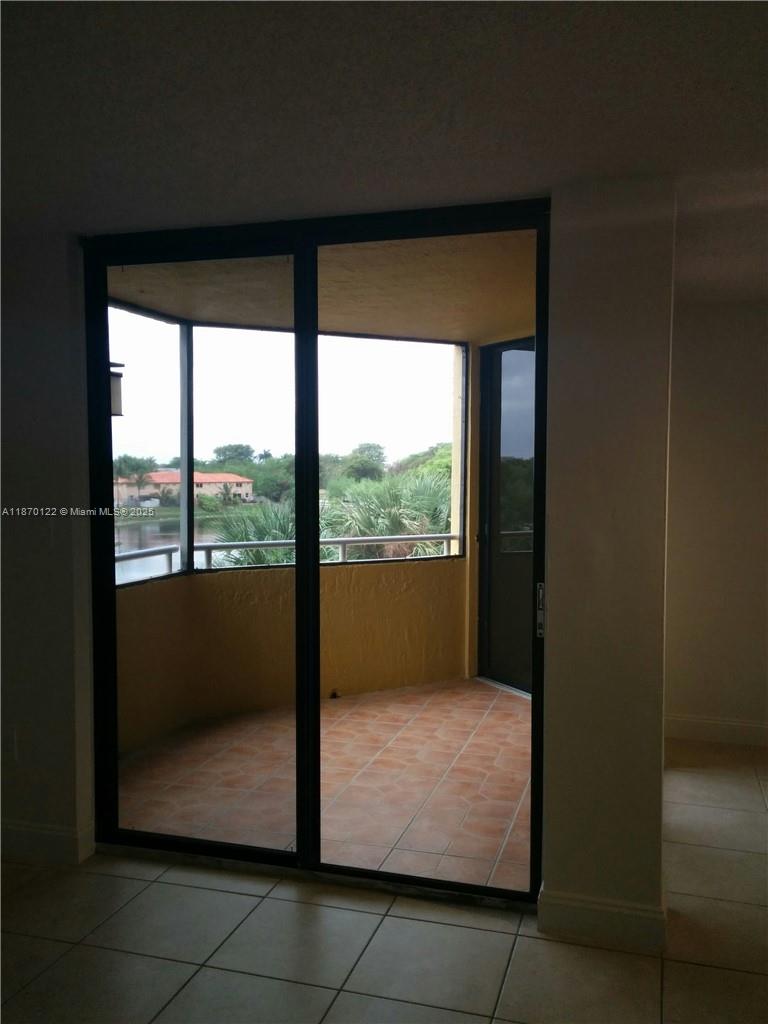 VERABELLA FALLS CONDO - Residential