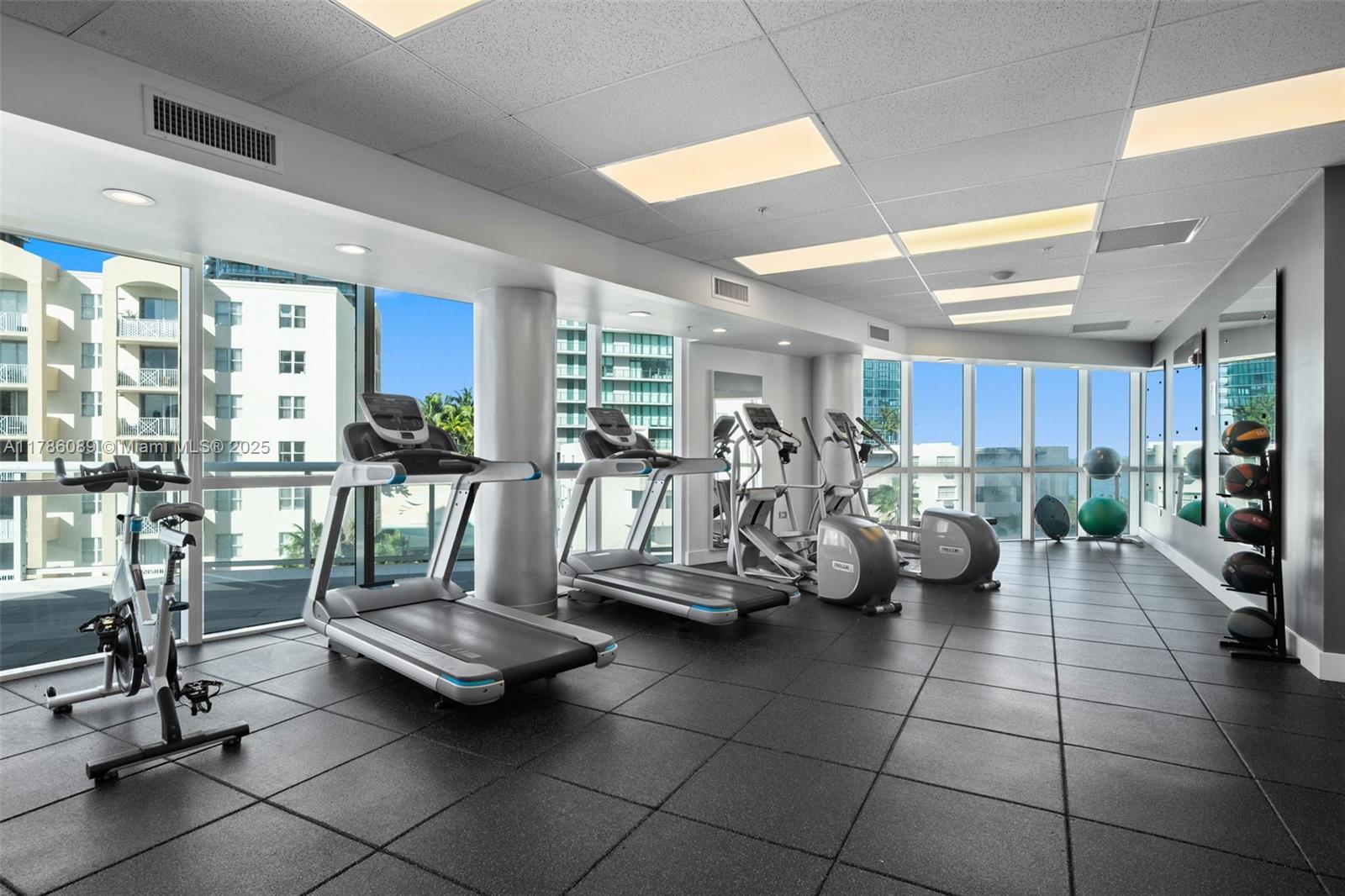 PLATINUM CONDO - Residential Lease