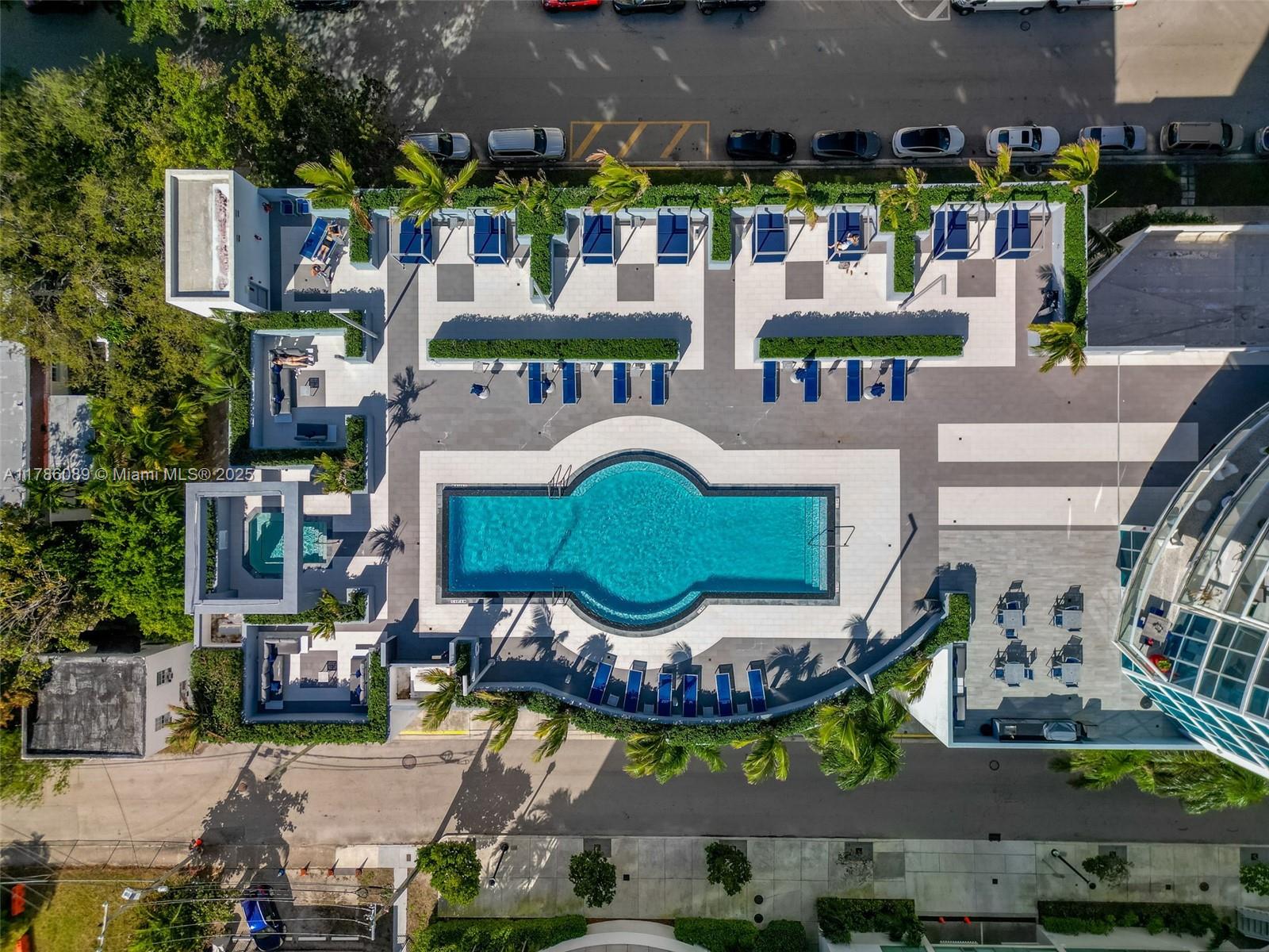 PLATINUM CONDO - Residential Lease