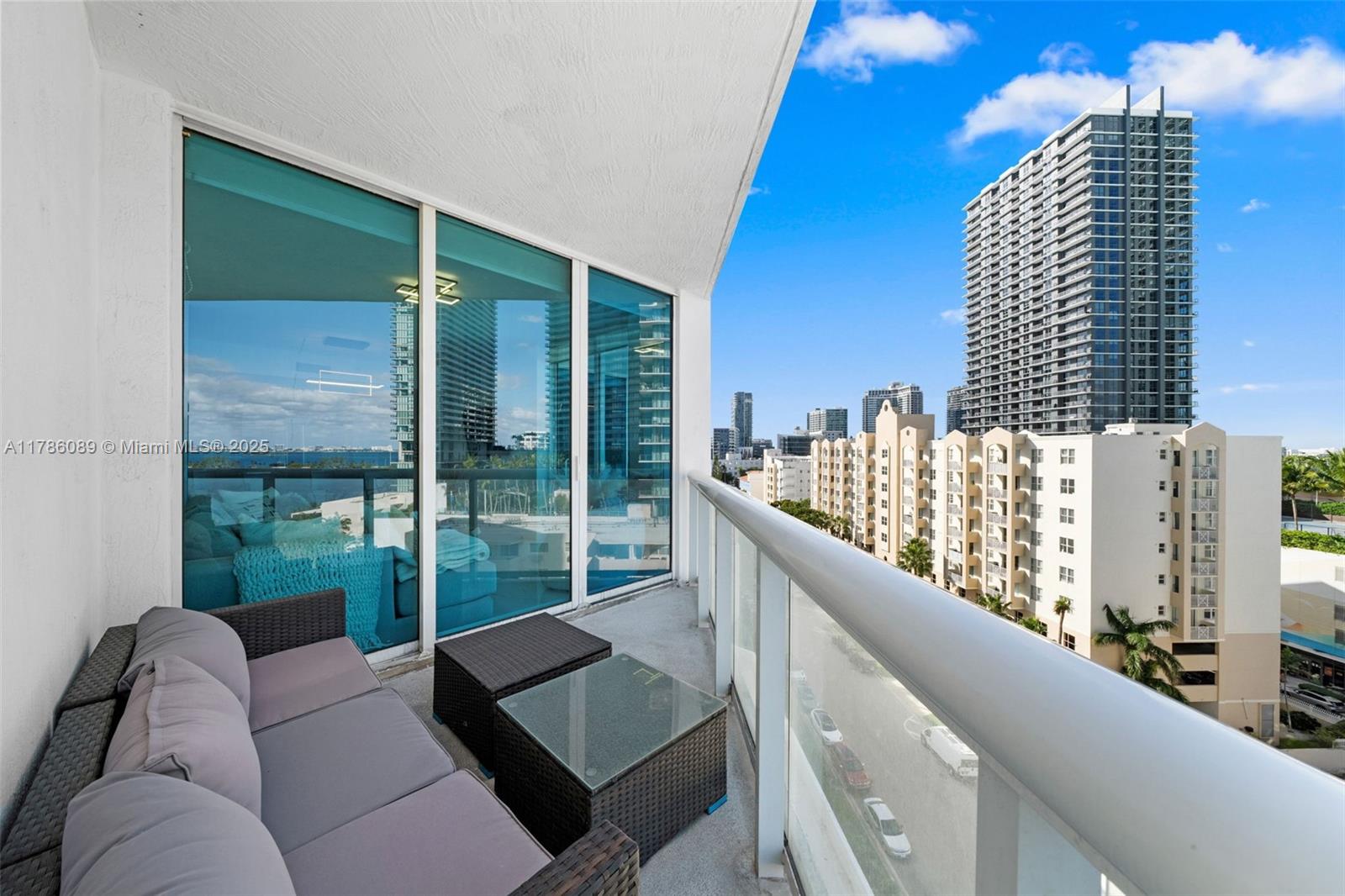 PLATINUM CONDO - Residential Lease